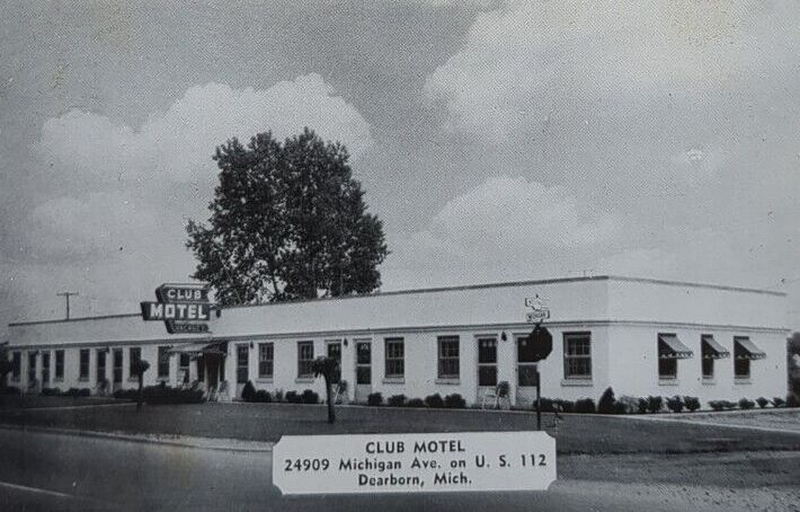 Club Motel (Pullman Tourist Court) - Vintage Postcard